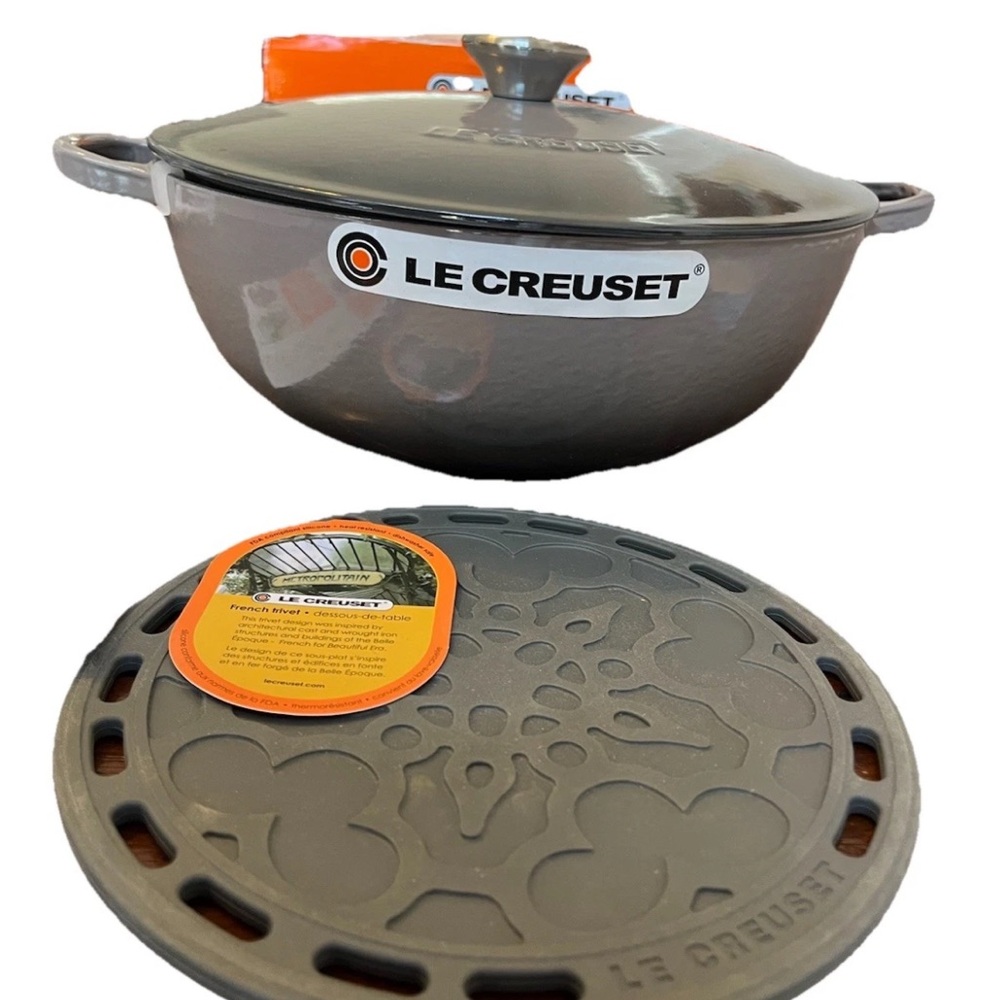 "Ocean" #26 Marmite LE CREUSET 4.5 Quart Traditional Soup Pot Cast Iron NWT - Picture 2 of 7